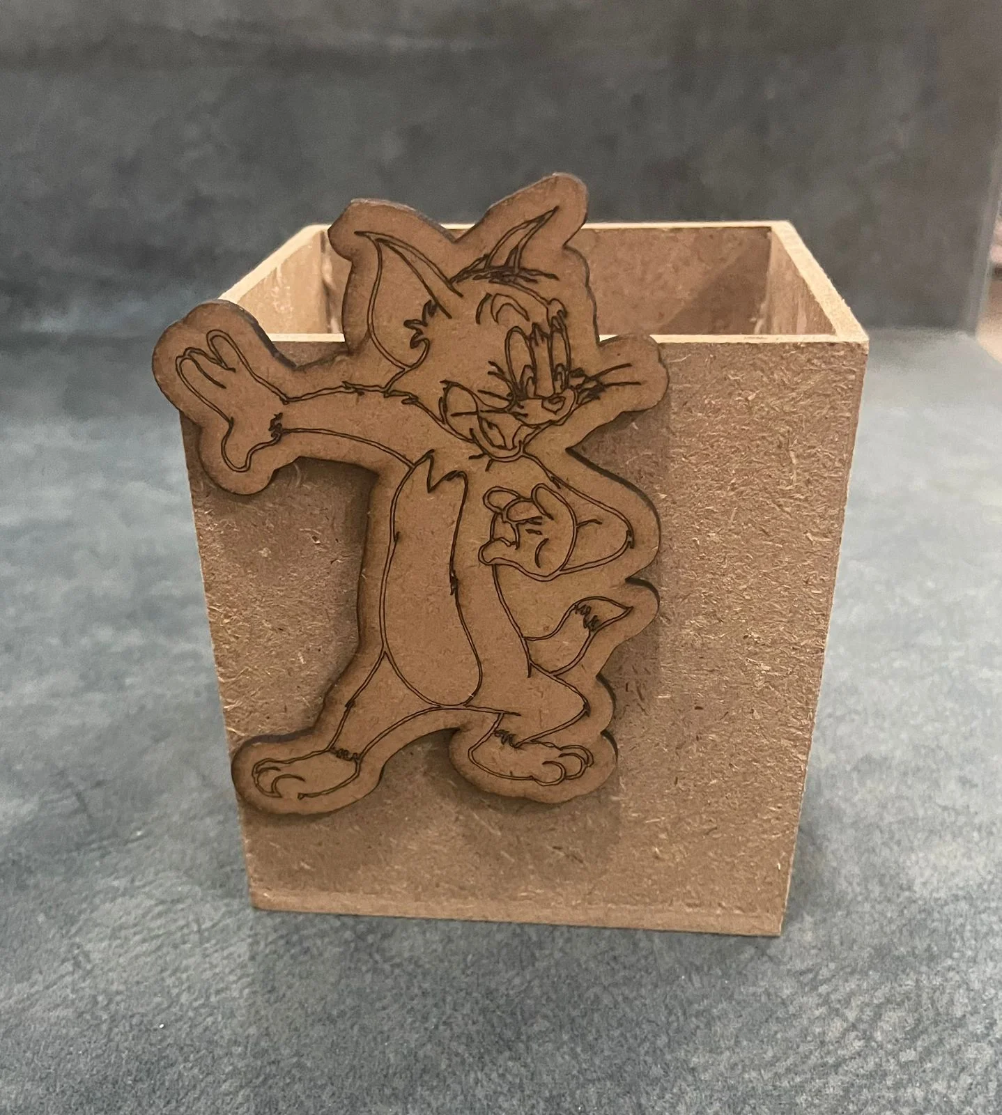 Tom MDF Pen Stand - Image 2
